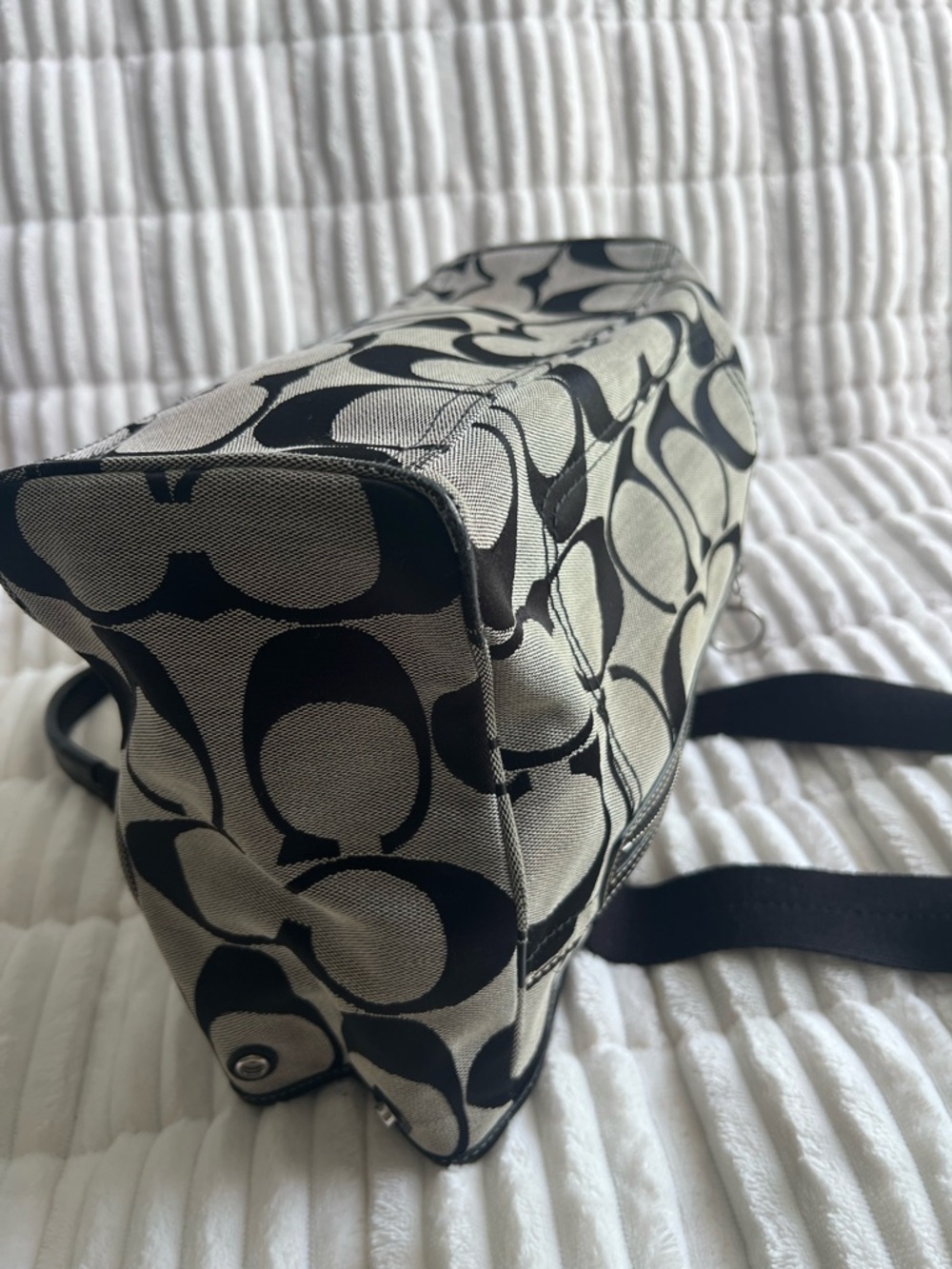 Coach Black and Gray Signature Canvas Tote Bag - Picture 14 of 16